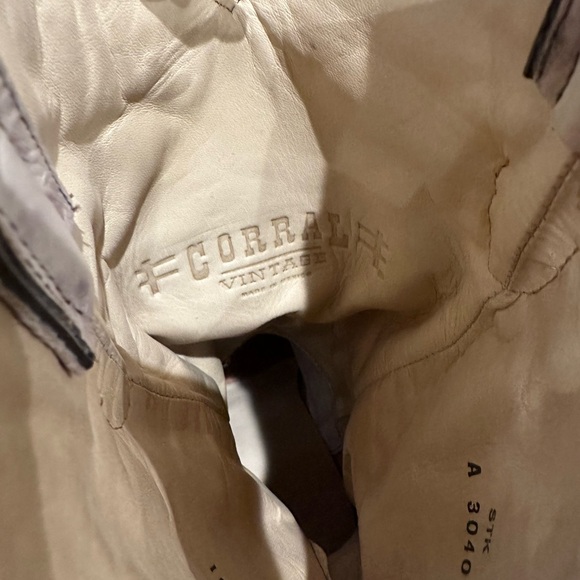 Women's Beige Cowboy Boots - Picture 4 of 6